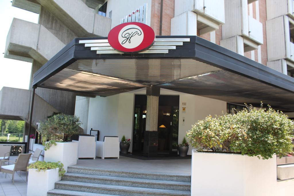 Park Hotel Кастрокаро-Терме Екстер'єр фото